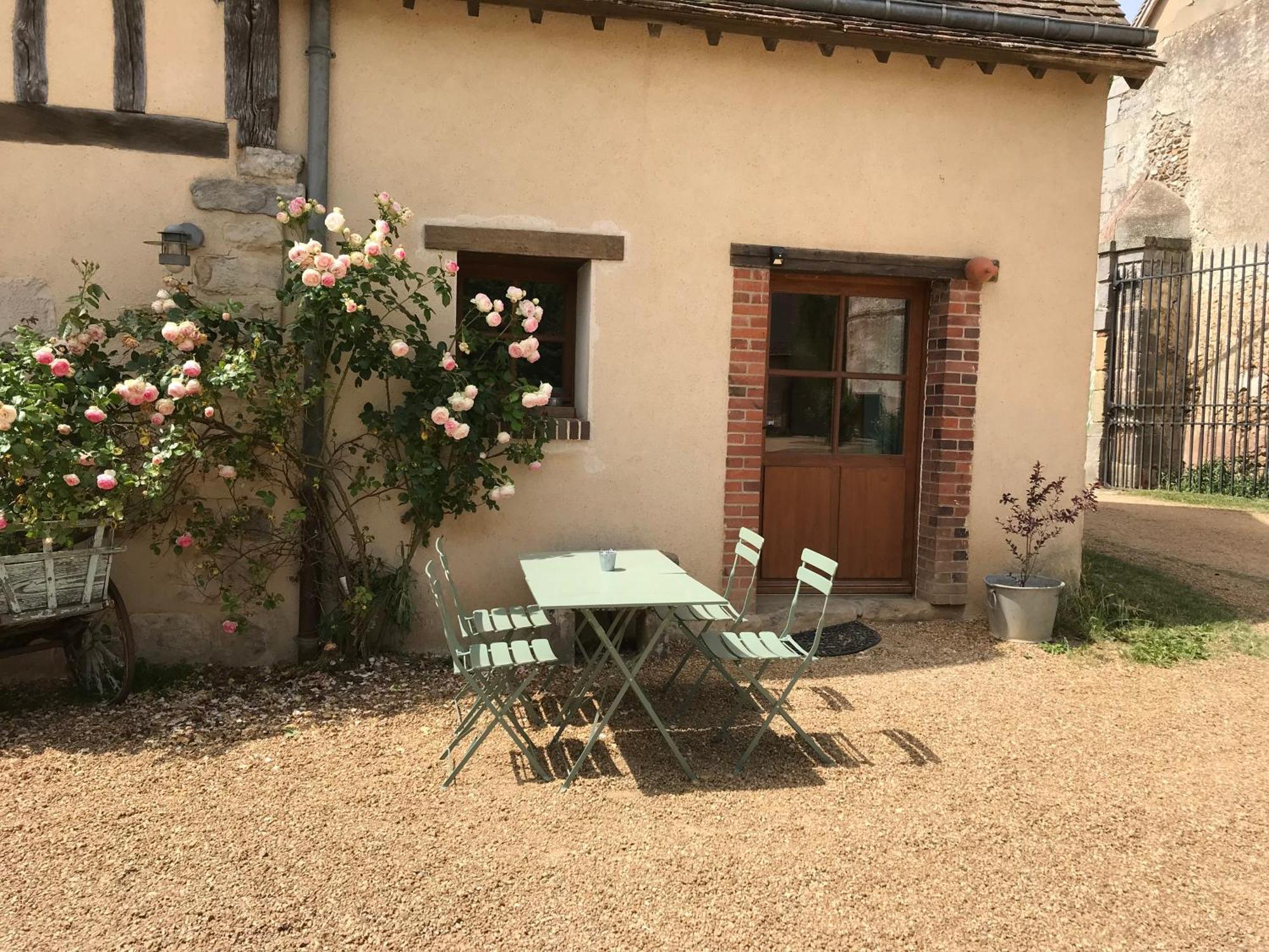 La Ferme Au Colombier Bed & Breakfast Neron Екстериор снимка