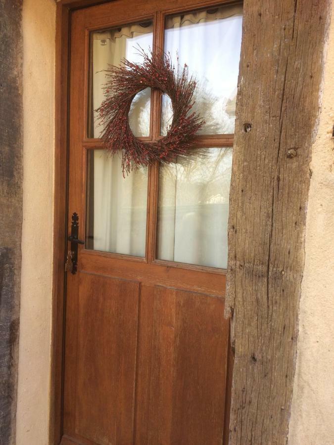 La Ferme Au Colombier Bed & Breakfast Neron Екстериор снимка